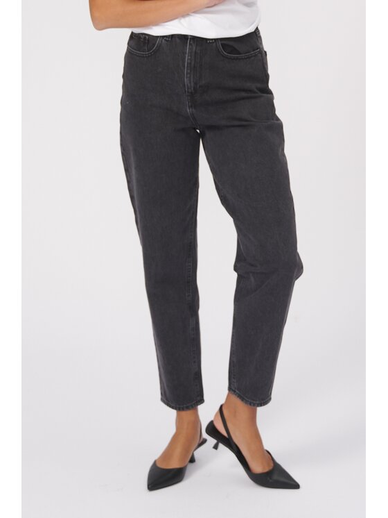 TeeShoppen TeeShoppen Jeansy Oryginalne dżinsy Mom Performance Czarny Boyfriend Fit