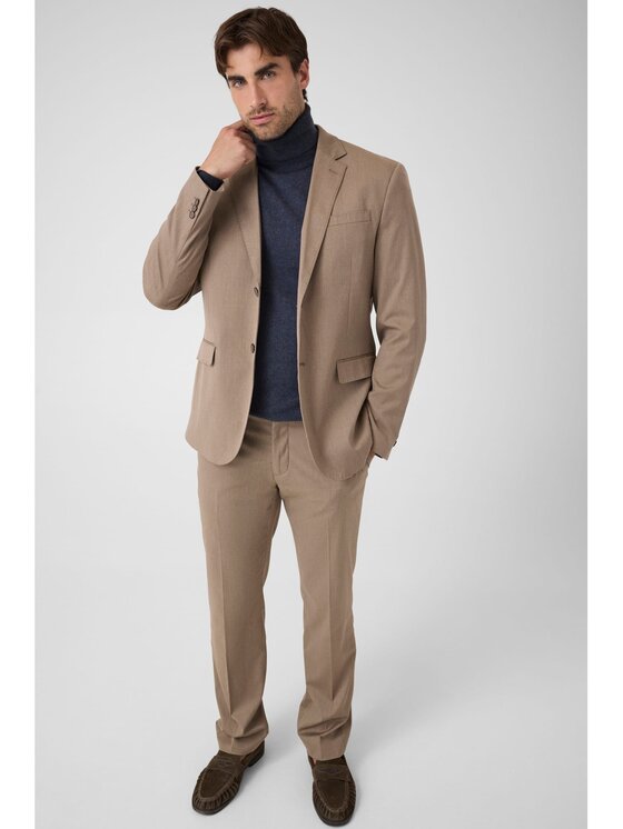 Guess Guess Bunda pro přechodné období 184596 Hnědá Classic Fit