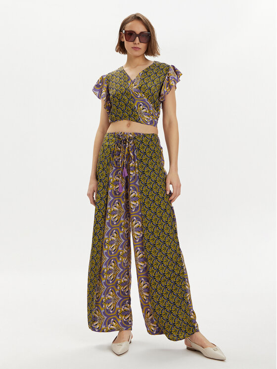 Iconique Iconique Bluza Ramona IC24-099 Pisana Slim Fit
