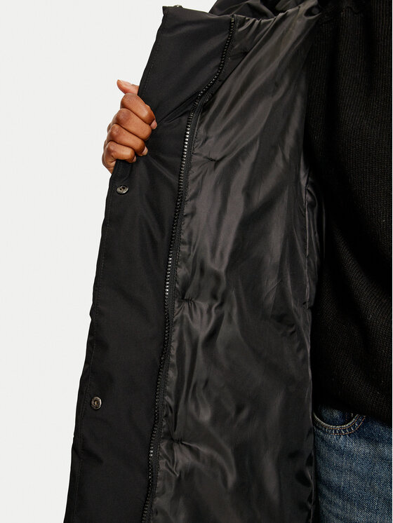 Vero Moda Vero Moda Giubbotto invernale Leonie Kate 10320520 Nero Loose Fit