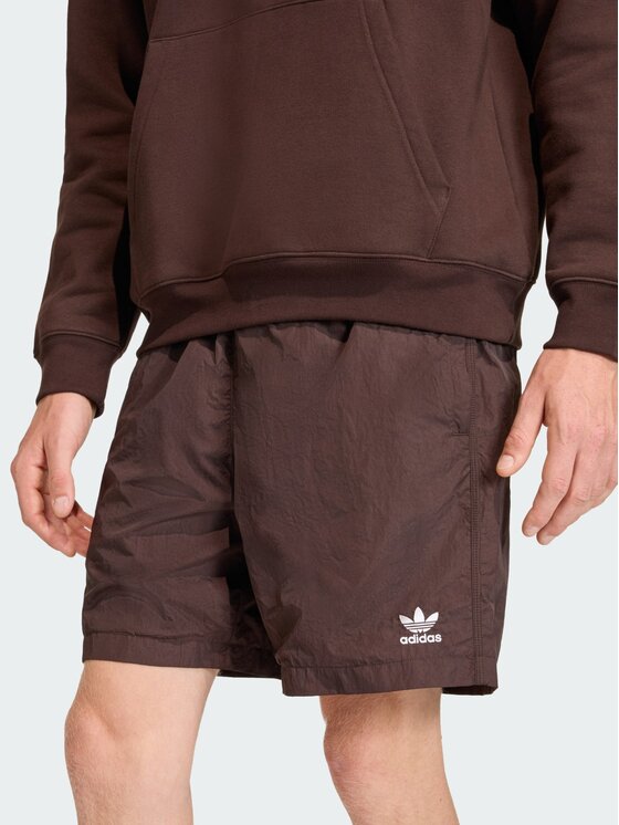 adidas adidas Szorty materiałowe 152181 Brązowy Regular Fit