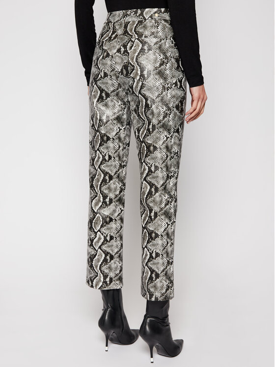 Pantaloni in similpelle Agata Nero Slim Fit