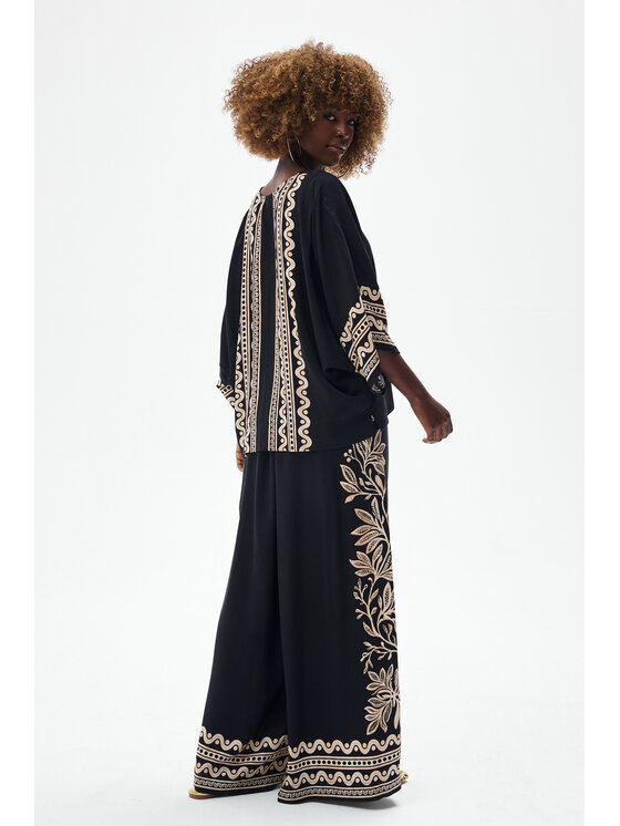 blue shadow blue shadow Bluzka Leni Czarny Regular Fit
