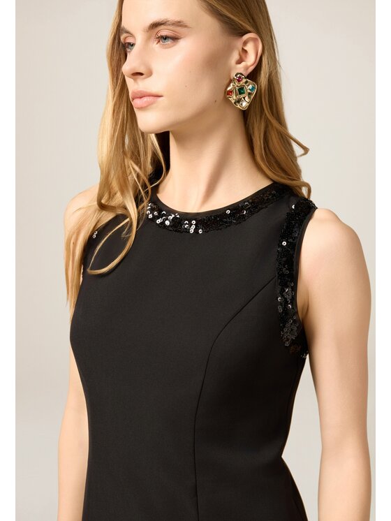 Oltre Oltre Vestito da giorno 7029R005035N033 Nero Slim Fit