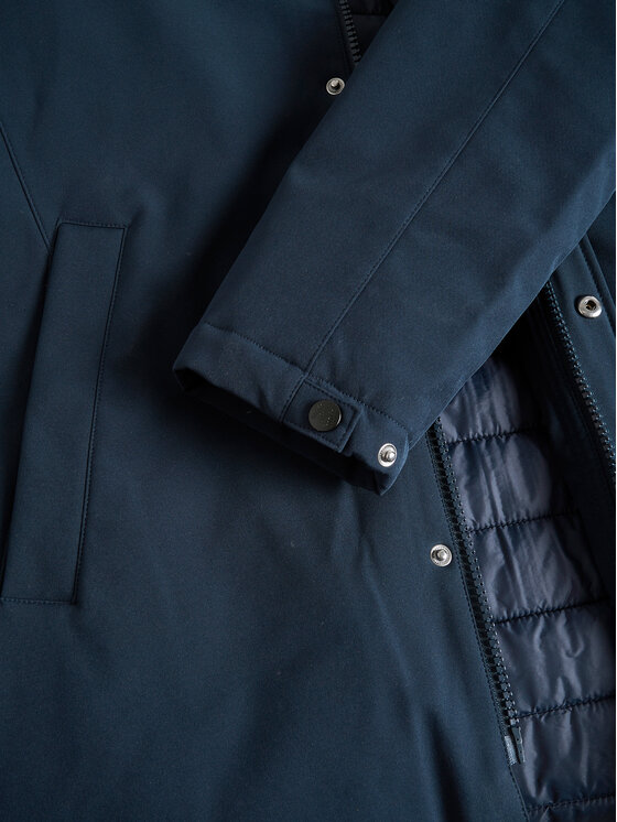 Matinique Matinique Зимно палто Madeston 30205571 Тъмносин Regular Fit
