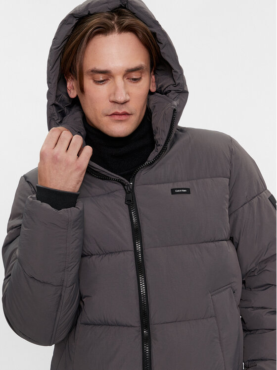 Calvin Klein Calvin Klein Geacă de iarnă Crinkle K10K110336 Maro Regular Fit