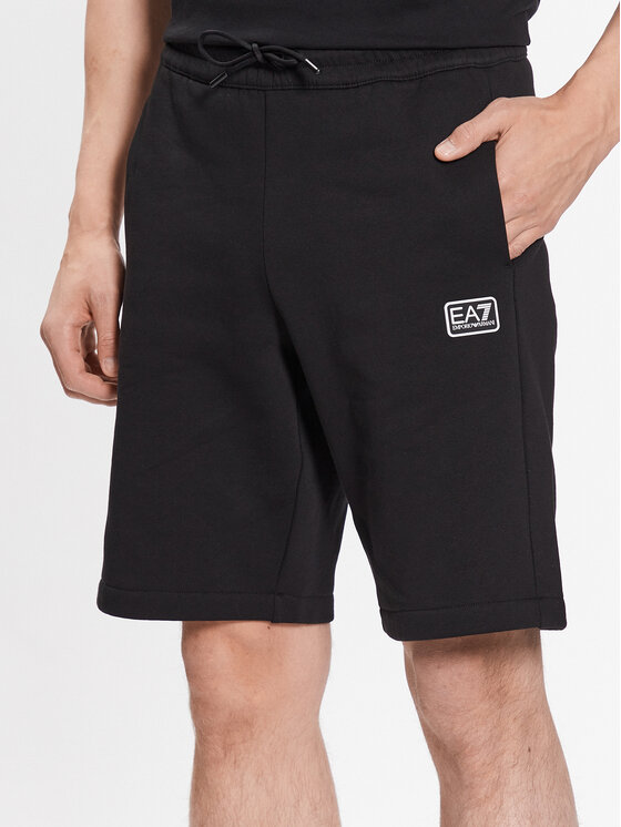 EA7 Emporio Armani Спортни шорти 3RPS74 PJ07Z 1200 Черен Regular Fit ...