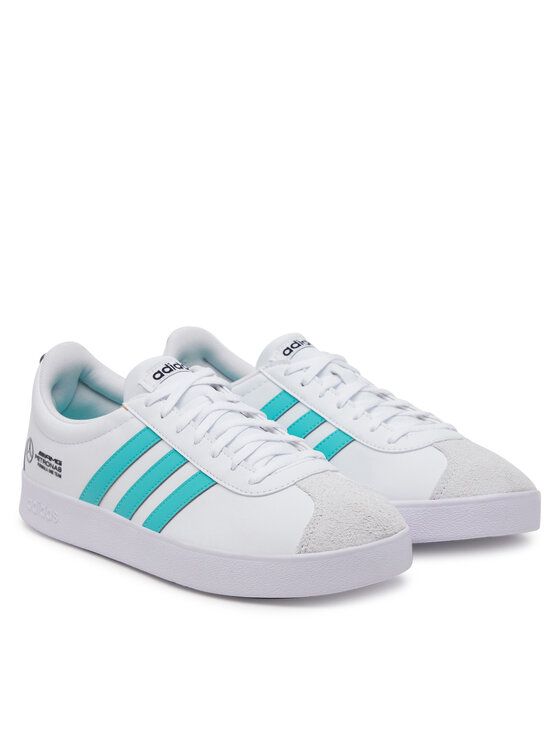 adidas adidas Sneakersy Mercedes - AMG Petronas Formula One Team Vl Court Base Trainers JR1069 Biały