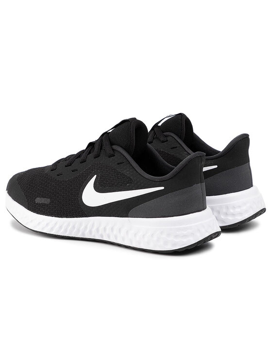 nike run revolution 5 youth trainers