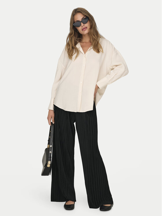 ONLY ONLY Riidest püksid Ravenna 15318505 Must Regular Fit