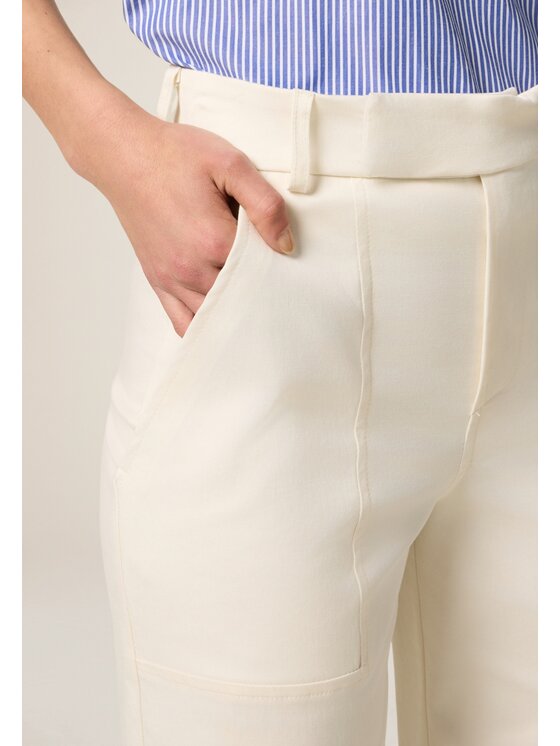 Oltre Oltre Spodnie materiałowe P737R008828N021 Biały Baggy Fit