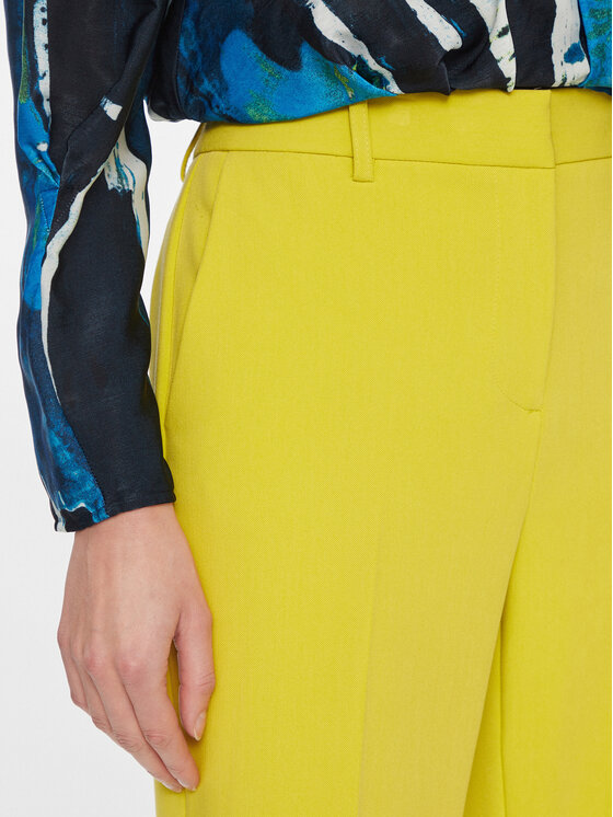 DKNY DKNY Spodnie materiałowe UK3PX024 Żółty Regular Fit