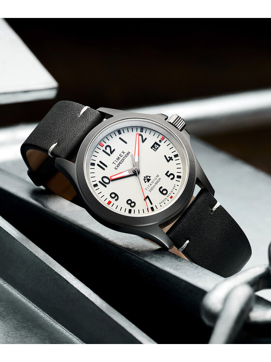 Timex Timex Hodinky TW2W78200 Čierna