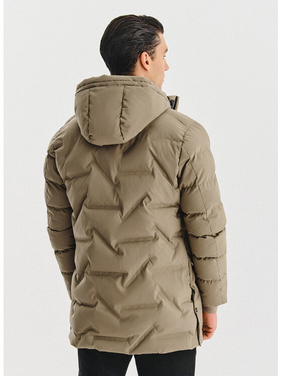 Pako Lorente Pako Lorente Kurtka zimowa P25WN-5X-015 Beżowy Classic Fit