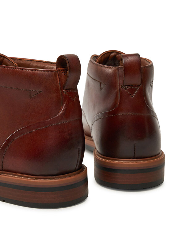 Clarks Clarks Šnurovacia obuv Aldwin Chukka 26178425 Hnedá