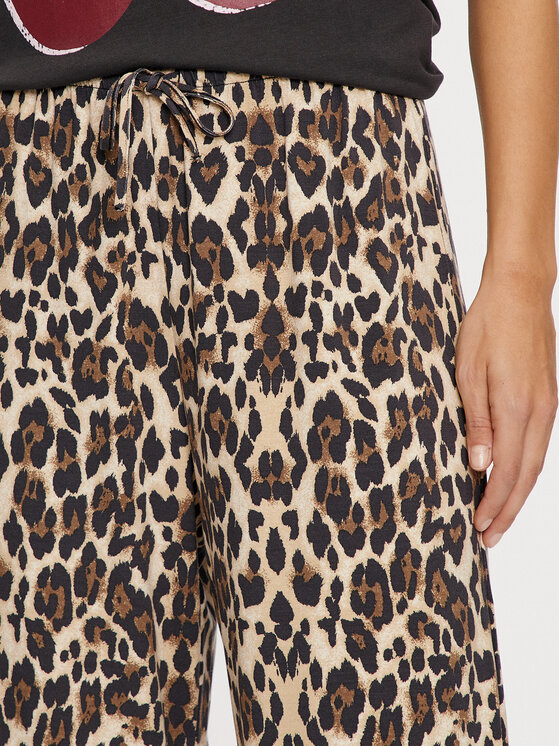 Gina Tricot Gina Tricot Riidest püksid 22759 Pruun Regular Fit