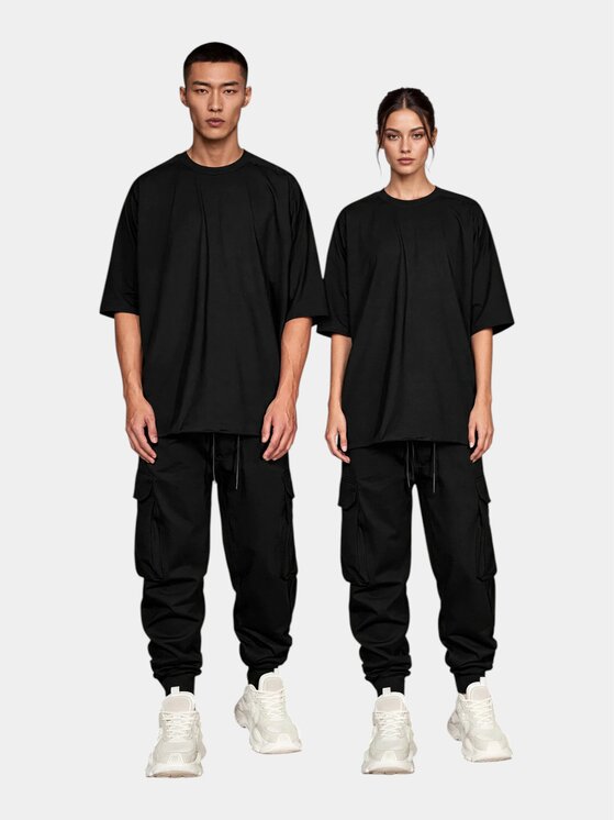 MADE BY SOCIETY MADE BY SOCIETY T-Shirt Back BORN FROM THE STREETS - T18041 Czarny Basic Fit