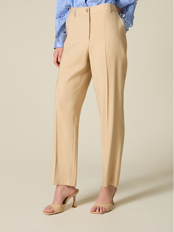 Oltre Oltre Pantaloni di tessuto P01FR009236N022 Crema Flare Fit