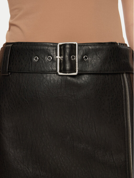 HUGO HUGO Usnjeno krilo mini 50533859 Črna Regular Fit