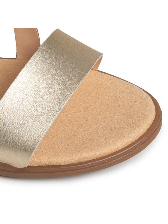 Clarks Clarks Sandále Bay Rosie 261493374 Hnedá