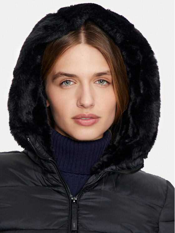 CMP CMP Geacă de iarnă 34K0036F Negru Regular Fit