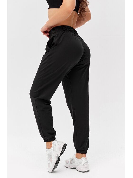 ROUGH RADICAL ROUGH RADICAL Pantaloni da tuta CHILLFIT LONG Nero Slim Fit