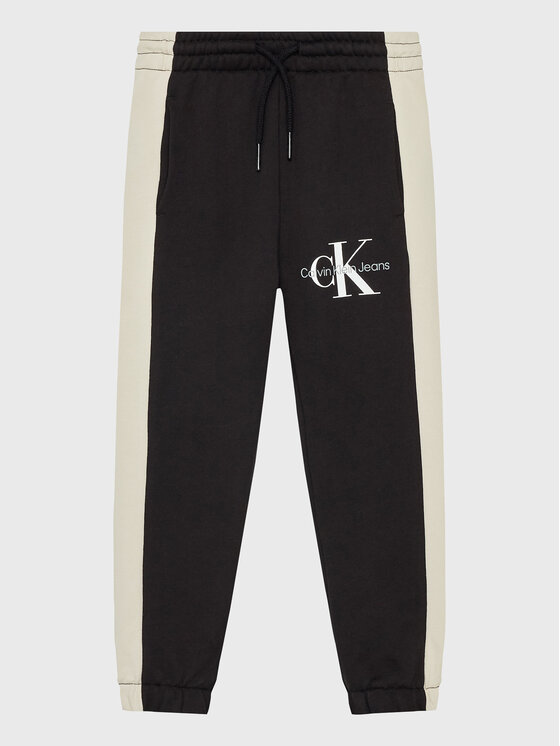 Calvin Klein Jeans Calvin Klein Jeans Pantaloni da tuta IB0IB01360 Nero Regular Fit