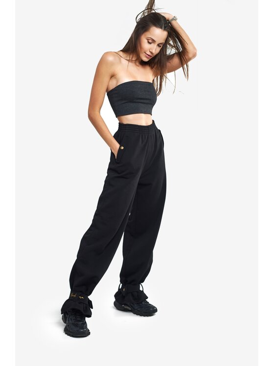 MANDRAGORA MANDRAGORA Spodnie dresowe viviane Czarny Relaxed Fit