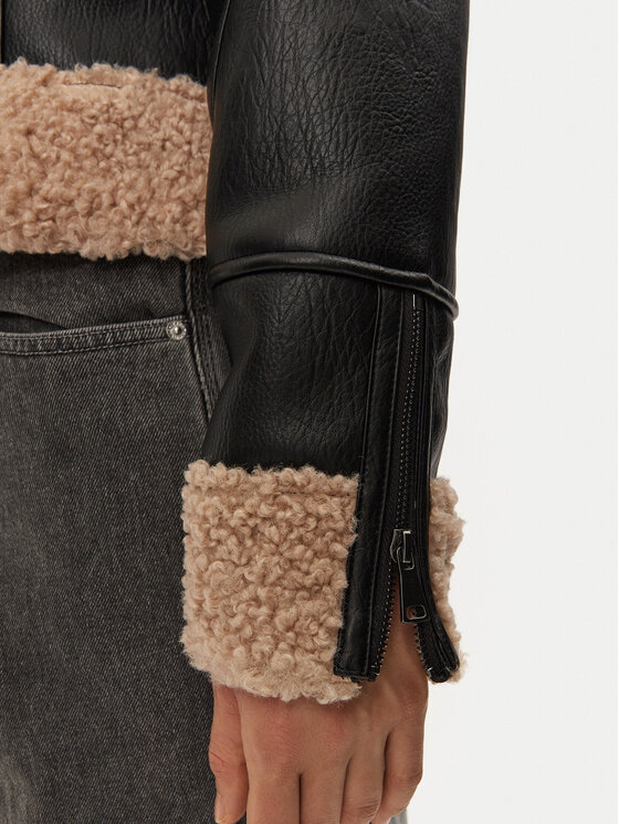 Sisley Sisley Куртка зі штучної шкіри 2YJVLN04W Чорний Regular Fit