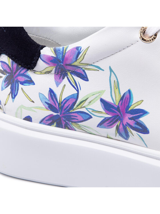 Ted Baker Ted Baker Снікерcи Faithh 255864 Білий