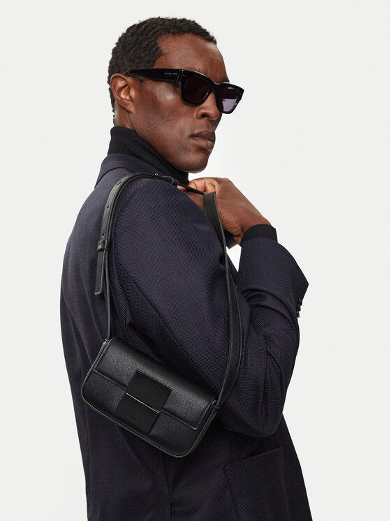 Calvin Klein Calvin Klein Τσαντάκι Iconic Plaque Camera Bag S K50K512254 Μαύρο