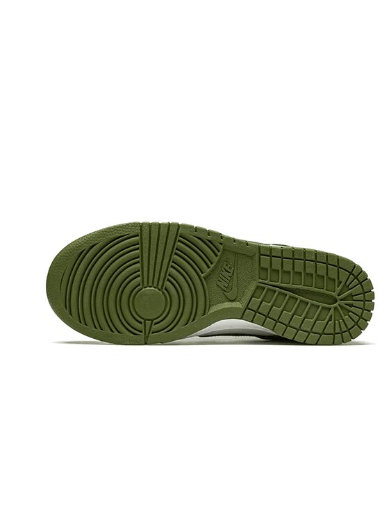 Nike Nike Sneakersy Nike Dunk Low Medium Olive Zelená