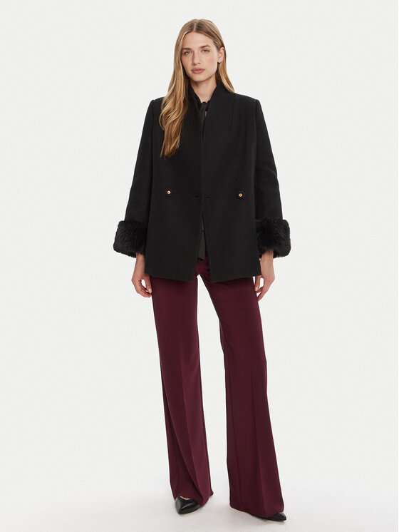Rinascimento Rinascimento Vuneni kaput CFC0126222003 Crna Slim Fit