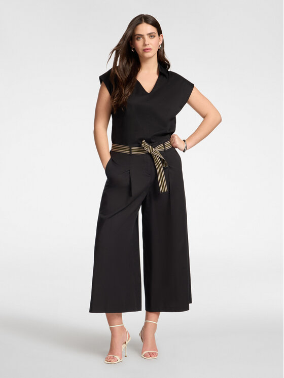 Elena Mirò Elena Mirò Spodnie materiałowe P004P000491N033 Czarny Cropp Fit