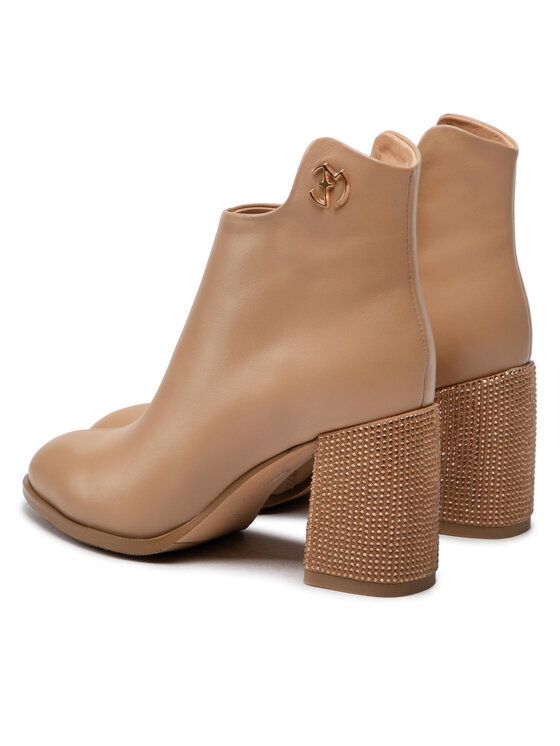 Tronchetti EM-44-12-001520 Beige