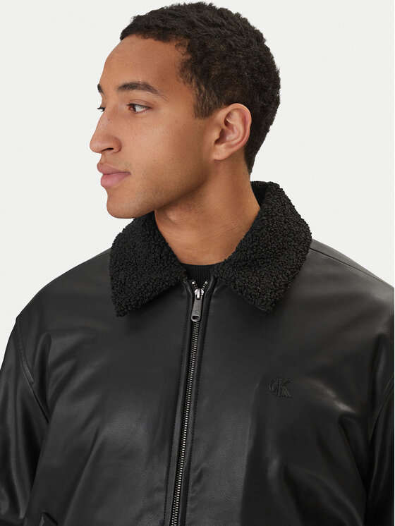 Calvin Klein Jeans Calvin Klein Jeans Μπουφάν από απομίμηση δέρματος LV04RE403G Μαύρο Regular Fit