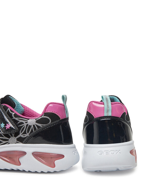 Geox Geox Sneakersy J Assister G. A  J26E9A 0BLKN C0922 DD Čierna