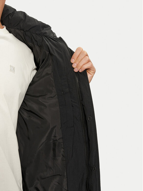 Calvin Klein Jeans Calvin Klein Jeans Зимно яке J30J326104 Черен Regular Fit