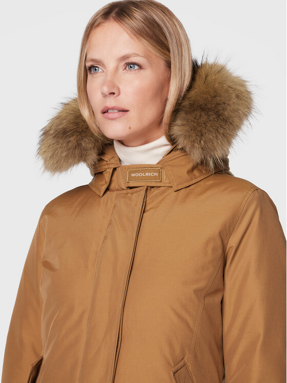 Woolrich Woolrich Puhovka Arctic Raccoon CFWWOU0548FRUT0001 Rjava Regular Fit