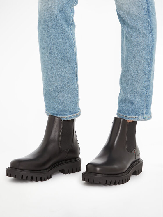 Tommy Hilfiger Tommy Hilfiger Klassische Stiefeletten Premium Casual Chunky Lth Chels FM0FM04755 Schwarz