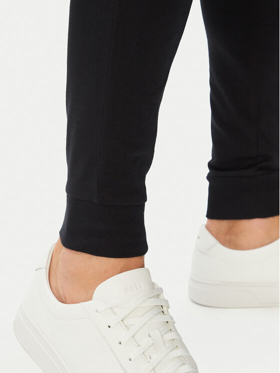 BOSS BOSS Spodnie dresowe Authentic 50554784 Czarny Regular Fit