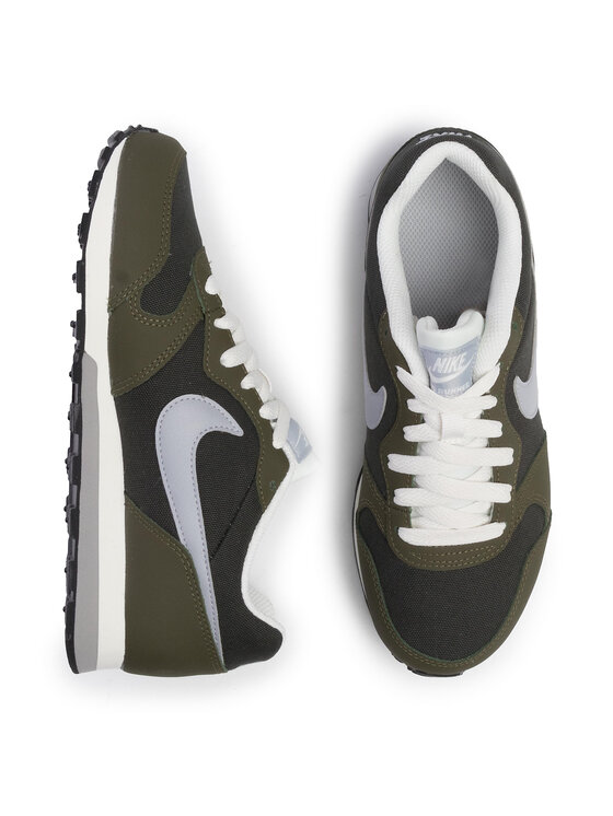 Nike Nike Αθλητικά MD Runner 2 (GS) 807316 301 Πράσινο