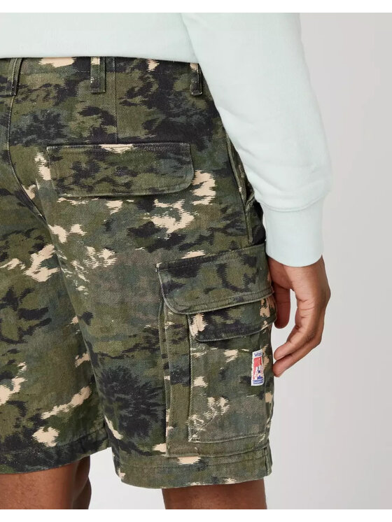 Wrangler Wrangler Szorty materiałowe CASEY CARGO SHORT Kolorowy Regular Fit