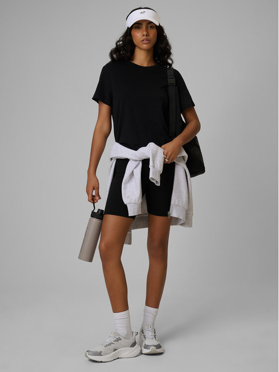 4F 4F T-Shirt ESSENTIALS Czarny Regular Fit