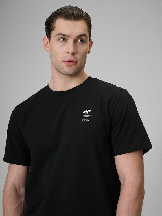 4F 4F T-Shirt COMMERCIAL 3 Czarny Regular Fit