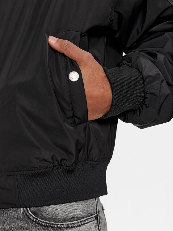 Karl Lagerfeld Jeans Karl Lagerfeld Jeans Bomberjacke 240D1503 Schwarz Regular Fit