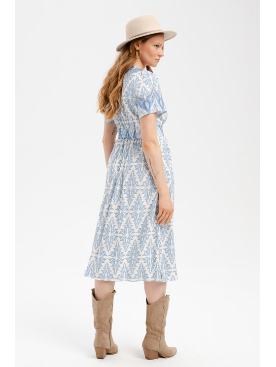 blue shadow blue shadow Sukienka codzienna Klara Niebieski Regular Fit