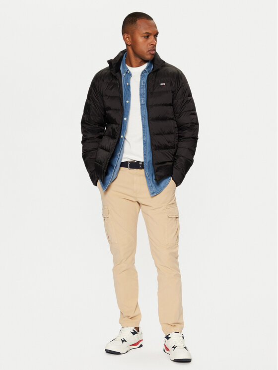 Tommy Jeans Tommy Jeans Prechodná bunda DM0DM20658 Čierna Regular Fit