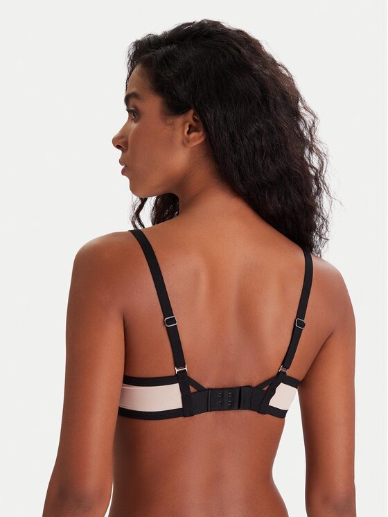 Chantelle Chantelle Pusiau dengta (balcony bra) liemenėlė Lush C22OM5 Smėlio