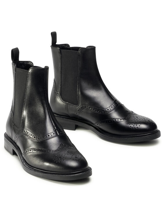 Vagabond Shoemakers Vagabond Shoemakers Členková obuv s elastickým prvkom Amina 5003-301-20 Čierna